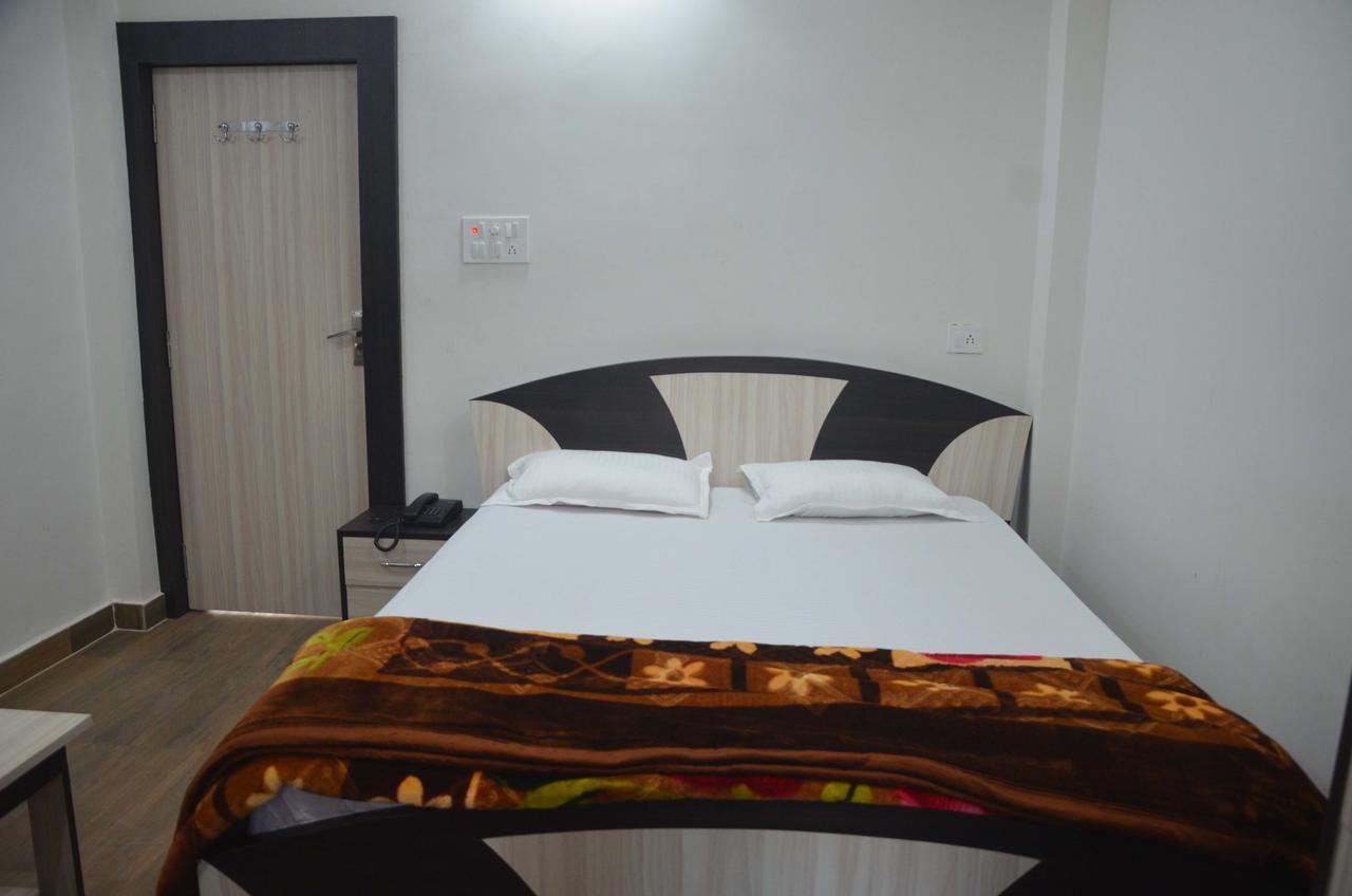 Hotel Pyara Palace Gaya Room photo