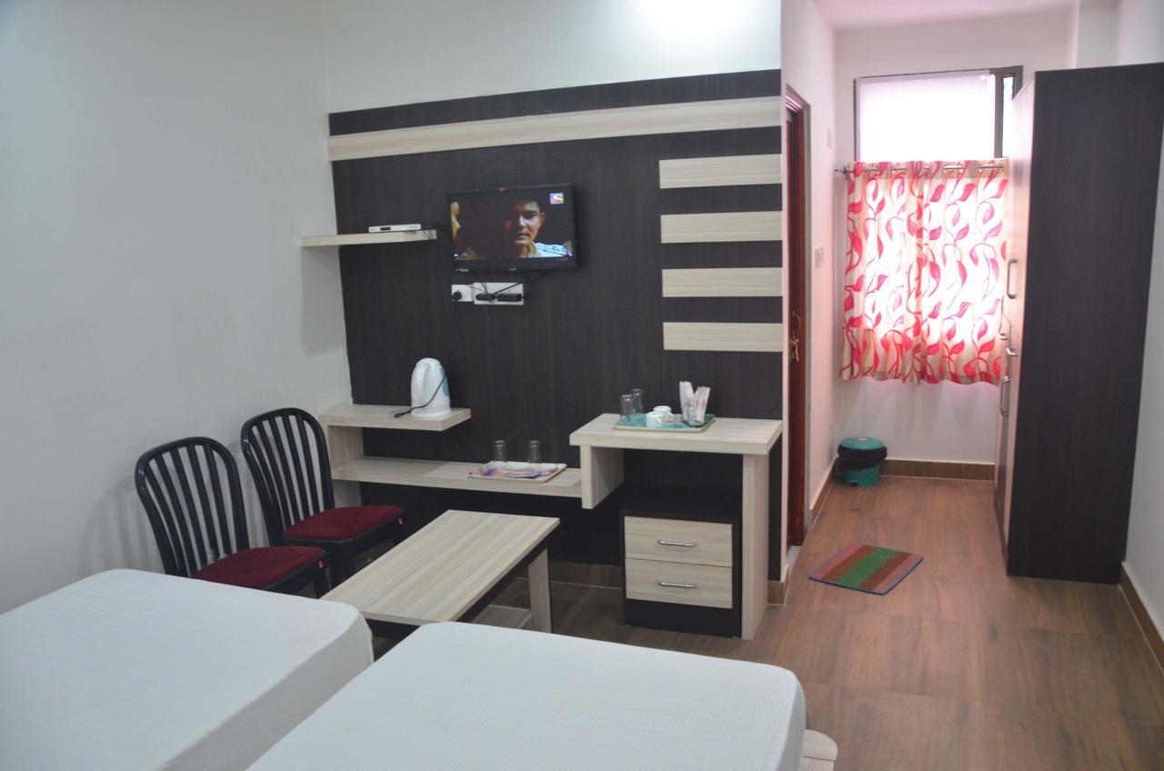 Hotel Pyara Palace Gaya Room photo